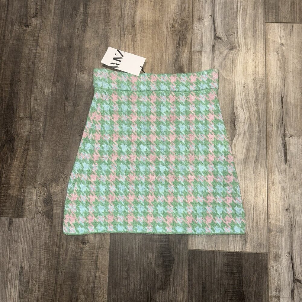 Zara Houndstooth Mini Skirt Pink and Green Size‎ S - Picture 2 of 6